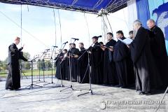 13 июля 2014 года. Хор священнослужителей Гродненской епархии принял участие в праздничном концерте 13 июля 2014 года. Хор священнослужителей Гродненской епархии принял участие в праздничном концерте