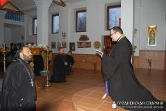 26 февраля 2015 года. Архиепископ Артемий посетил Коложский приход и совершил чтение Великого покаянного канона 26 февраля 2015 года. Архиепископ Артемий посетил Коложский приход и совершил чтение Великого покаянного канона