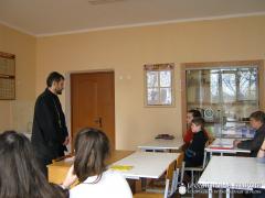 2 марта 2015 года. Священник встретился со школьниками деревни Подороск 2 марта 2015 года. Священник встретился со школьниками деревни Подороск