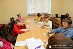 25 марта 2015 года. Дети из Зельвенского социального приюта посетили храм Святой Троицы 25 марта 2015 года. Дети из Зельвенского социального приюта посетили храм Святой Троицы