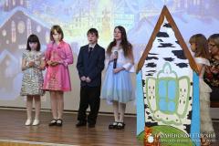 25 марта 2015 года. Дети из Зельвенского социального приюта посетили храм Святой Троицы 25 марта 2015 года. Дети из Зельвенского социального приюта посетили храм Святой Троицы