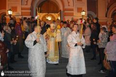 12 апреля 2015 года. В праздник Воскресения Христова архиепископ Артемий возглавил богослужения в кафедральном соборе города Гродно 12 апреля 2015 года. В праздник Воскресения Христова архиепископ Артемий возглавил богослужения в кафедральном соборе города Гродно