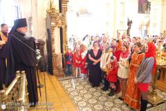 12 апреля 2015 года. Архиепископ Артемий возглавил Пасхальную великую вечерню в кафедральном соборе города Гродно 12 апреля 2015 года. Архиепископ Артемий возглавил Пасхальную великую вечерню в кафедральном соборе города Гродно