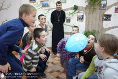 20 апреля 2015 года. Братчики поздравили с Пасхой воспитанников Волковысского детского дома 20 апреля 2015 года. Братчики поздравили с Пасхой воспитанников Волковысского детского дома