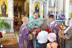 9 июля 2015 года. В храме Святой Троицы поселка Зельва состоялось соборное служение духовенства Зельвенского благочиния 9 июля 2015 года. В храме Святой Троицы поселка Зельва состоялось соборное служение духовенства Зельвенского благочиния