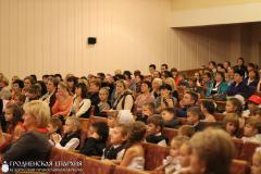 17 октября 2015 года. ​Священник принял участие в школьном мероприятии, посвященном Дню матери