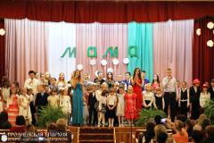17 октября 2015 года. ​Священник принял участие в школьном мероприятии, посвященном Дню матери
