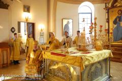 1 ноября 2015 года. Архиепископ Артемий совершил хиротонию в кафедральном соборе города Гродно