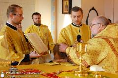 1 ноября 2015 года. Архиепископ Артемий совершил хиротонию в кафедральном соборе города Гродно