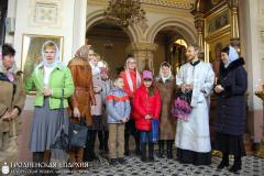 1 ноября 2015 года. Архиепископ Артемий совершил хиротонию в кафедральном соборе города Гродно