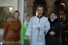 1 ноября 2015 года. Архиепископ Артемий совершил хиротонию в кафедральном соборе города Гродно