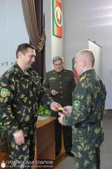 14 ноября 2015 года. Руководитель военного отдела Гродненской епархии посетил торжественное увольнение в запас воинов-пограничников