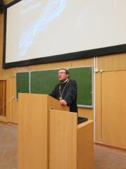 10 ноября 2015 года. Настоятель кафедрального собора провел лекцию в Гродненском медицинском университете на тему "Православная биоэтика"