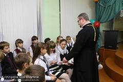Священник принял участие в мероприятии в гимназии №1 поселка Зельва