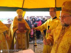 Архиепископ Артемий совершил литургию и закладку капсулы на приходе святых Кирилла и Мефодия города Волковыска