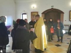В храме Архиерейского Подворья состоялся молебен для глухих и слабослышащих людей