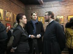 с 8 по 13 декабря в галерее "У Майстра" проходит выставка работ воспитанников детской иконописной студии «Покров»