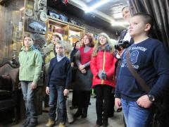 с 8 по 13 декабря в галерее "У Майстра" проходит выставка работ воспитанников детской иконописной студии «Покров»