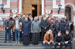 Православная молодежь из Польши с экскурсией в Свято-Покровском соборе