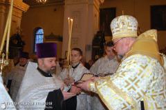 В день Рождества Христова архиепископ Артемий совершил вечерню в кафедральном соборе Гродно