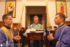 Архиепископ Артемий совершил литургию в кафедральном соборе Волковыска