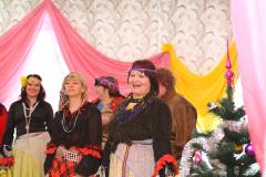 Священник и завуч воскресной школы посетили отделение пребывания людей пожилого возраста в поселке Зельва