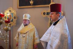 Архиепископ Артемий совершил литургию в храме Архангела Михаила города Скидель