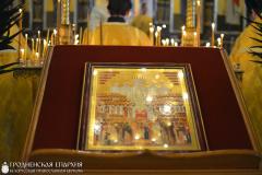 В день памяти Собора новомучеников и исповедников архиепископ Артемий совершил литургию в кафедральном соборе города Гродно