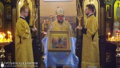Архиепископ Артемий совершил литургию в храме блаженной Ксении Петербургской