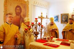 Архиепископ Артемий совершил литургию в малом храме прихода Сретения Господня деревни Гожа