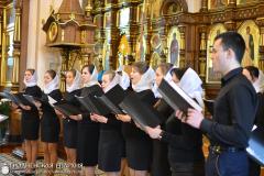 Первый день прослушиваний XV Международного фестиваля православных песнопений "Коложский благовест"