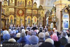 Первый день прослушиваний XV Международного фестиваля православных песнопений "Коложский благовест"