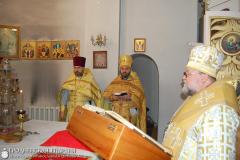 В Неделю о Страшном суде архиепископ Артемий совершил литургию в храме Преображения Господня деревни Волпа