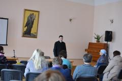 Гостем родительского клуба была многодетная мама и врач-педиатр Наталья Железная