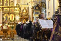 В Неделю Торжества Православия архиепископ Артемий совершил литургию в кафедральном соборе Гродно