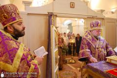 Архиепископ Артемий совершил литургию в храме святителя Луки