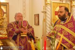 Архиепископ Артемий совершил литургию в храме святителя Луки
