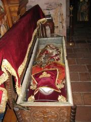 Мощи святого великомученика Феодора Тирона. 