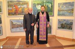 В храме святителя Луки открылась выставка работ художника Владимира Казакова