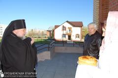 Архиепископ Артемий совершил Литургию Преждеосвященных Даров в храме поселка Красносельский