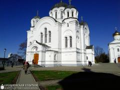 Прихожане храма поселка Радунь совершили паломническую поездку в Полоцк