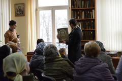 Выстава напрастольных Евангелляў з рызніцы Свята-Пакроўскага кафедральнага сабора