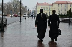 Настоятель Покровского собора освятил рабочие помещения КУП «Телерадиовещательный канал «Гродно Плюс»