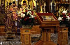 В Великий Четверток архиепископ Артемий совершил литургию в кафедральном соборе Гродно