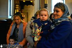 В Великий Четверток архиепископ Артемий совершил литургию в кафедральном соборе Гродно