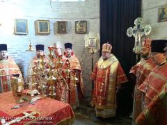 В день святых жен-мироносиц архиепископ Артемий совершил литургию в Коложской церкви