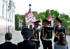 Пасхальный автопробег в честь 71-летия Победы остановился у стен Покровского собора