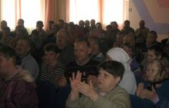 Молодежное братство при Покровском соборе организовало Пасхальное представление в доме-интернате деревни Мурованка