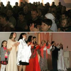 Молодежное братство при Покровском соборе организовало Пасхальное представление в доме-интернате деревни Мурованка