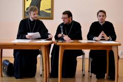 В воскресной школе Покровского собора организовали интеллектуальное соревнование "Благовест"